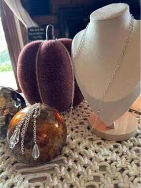 Silver Tone Chain Tassel Necklace Clear Faceted Teardrop Drops